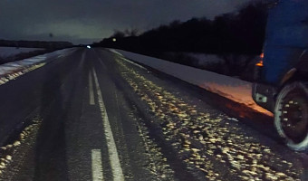 Водитель автопоезда устроил ДТП из-за заноса в Тепло-Огаревском районе