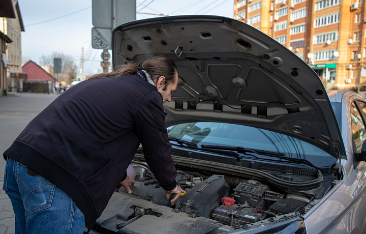 Автомеханих назвал пять популярных ошибок при замене свечей зажигания