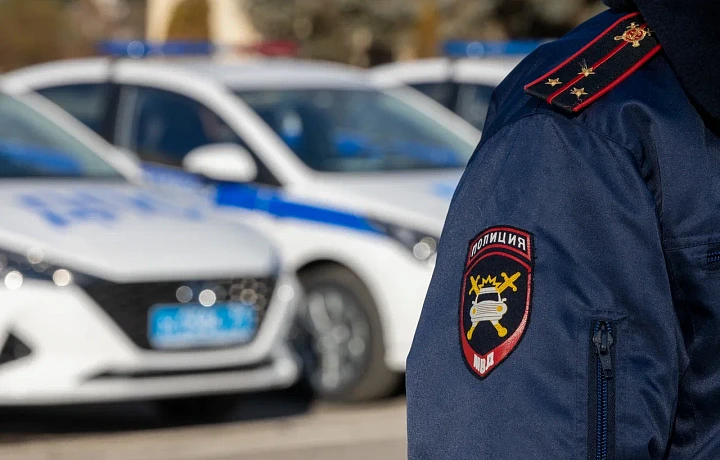 Туляка задержали за кражу кошелька у местной жительницы Туляка задержали за кражу кошелька у местной жительницы
