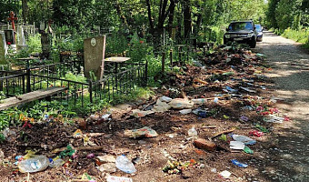 В Алексине жители жалуются на состояние кладбища «Петровское»