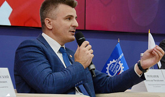 Вячеслав Романов уйдет с поста министра промышленности и торговли Тульской области