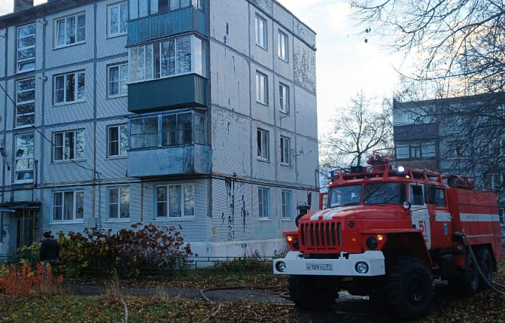 При пожаре в квартире на улице Школьной в Куркино погиб мужчина