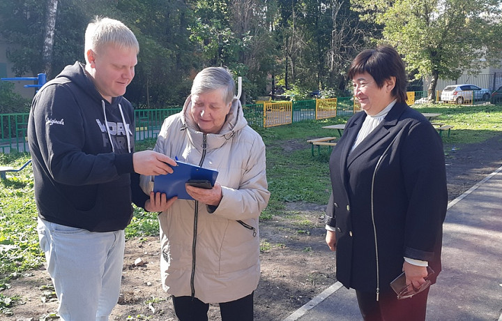 В Туле облагородили дворы у некоторых домов по улицам Ползунова и Макаренко