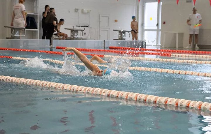 В областной столице проходят областные соревнования по плаванию среди детей с ОВЗ «Тульская волна»