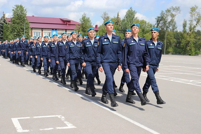 В Туле отметили День ВДВ