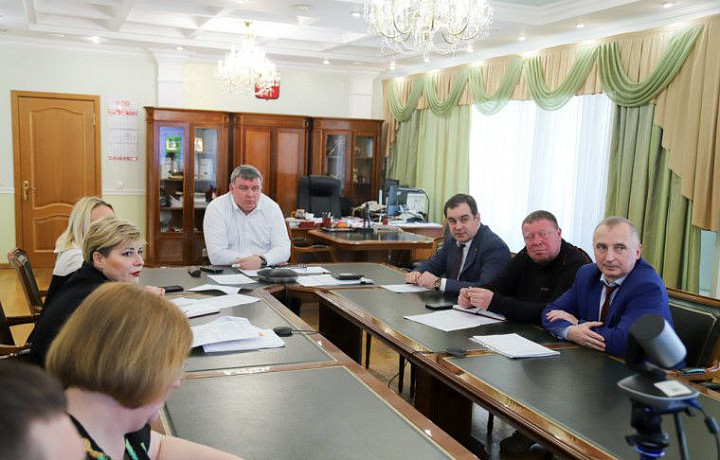 В Туле обновят свыше 580 скверов, парков и общественных пространств В Туле обновят свыше 580 скверов, парков и общественных пространств