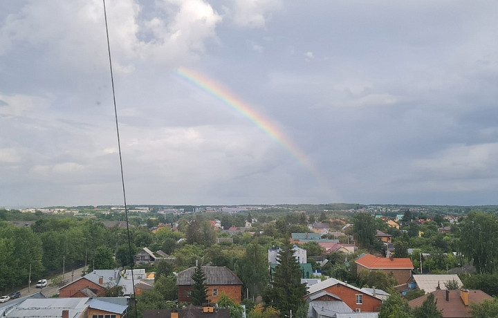 Туляки делятся фотографиями радуги после дождя