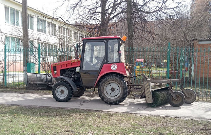 120 единиц техники выйдет на уборку Тулы 10 апреля 120 единиц техники выйдет на уборку Тулы 10 апреля