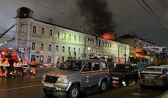 Хроника пожара на улице Советской в Туле – что за здание сгорело, как развивались события и что с ним будет дальше?