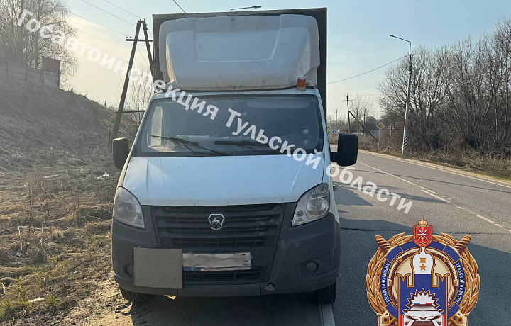 В Тульской области автомобиль сбил девочку на пешеходном переходе В Тульской области автомобиль сбил девочку на пешеходном переходе