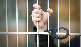 В Тульской области начальник колонии освобождал заключенных на выходных за покупку запчастей