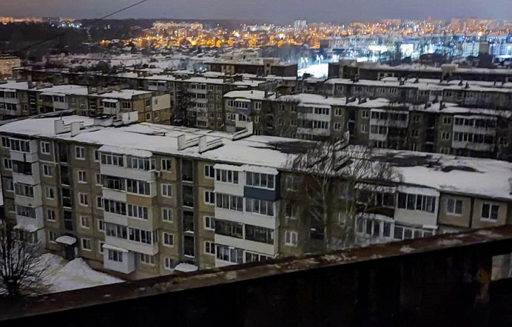 Некоторые районы Новомосковска остались без электричества и воды 22 февраля