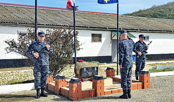 В Тульской области почтили память погибших полицейских Максима Алехина и Максима Родионова