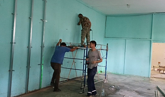 В Ясногорске капитально ремонтируется молодежный центр «Космос»