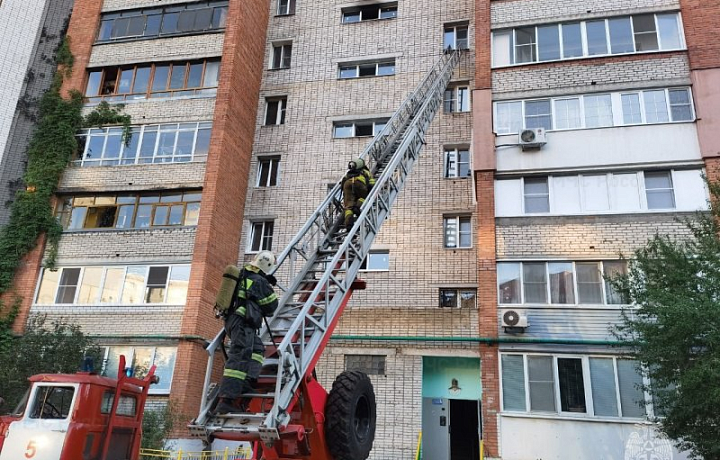 Из пожара в многоэтажке на Калужском шоссе Тулы спасен 21 человек