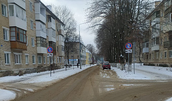 В Новомосковске на улице Березовой изменятся правила стоянки