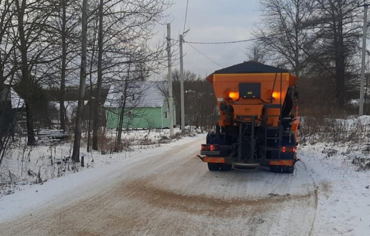 ﻿В Туле продолжается уборка городских улиц 13 декабря