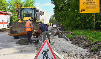 На трех улицах Щекино ремонтируют дороги протяженностью почти полтора километра