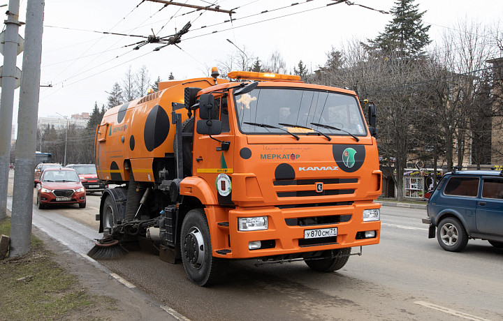 В Туле 3 декабря продолжится уборка дорог и тротуаров