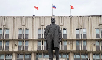 Висеть над главой: жителей Тульской области просят жаловаться «своим» чиновникам, губернатор даже отдельно выложил их страницы ВК