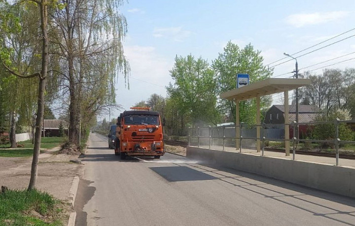90 единиц техники задействуют в уборке Тулы 24 апреля 90 единиц техники задействуют в уборке Тулы 24 апреля