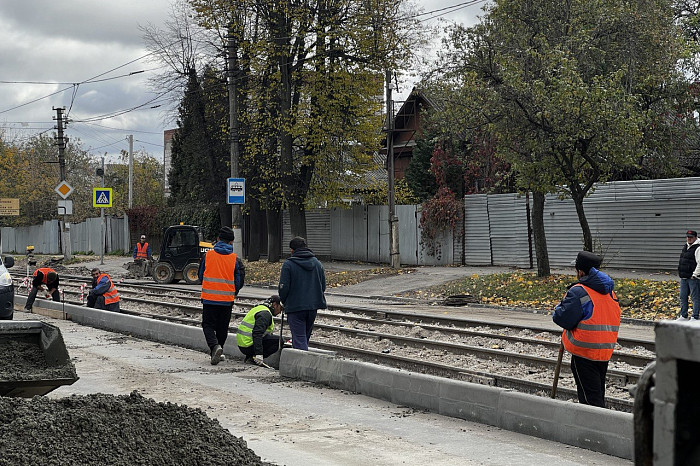 «Популяризировать общественный транспорт и снизить аварийность»: в Туле завершается ремонт на улице Агеева  