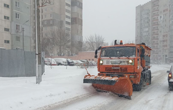 За минувшие сутки с улиц Тулы вывезено около двух тысяч кубометров снега