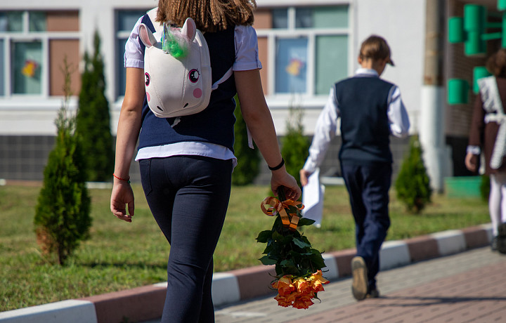 Психолог Майя Андрияничева дала советы, как помочь ребенку вернуться в школу после каникул и начать учебный год без стресса