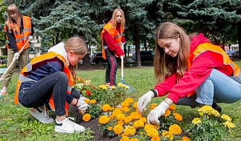 В Тульской области в 2024 году временно трудоустроили порядка восьми тысяч подростков