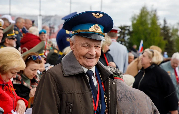 Ветераны Тульской области начали получать выплаты к 80-летию Победы Ветераны Тульской области начали получать выплаты к 80-летию Победы